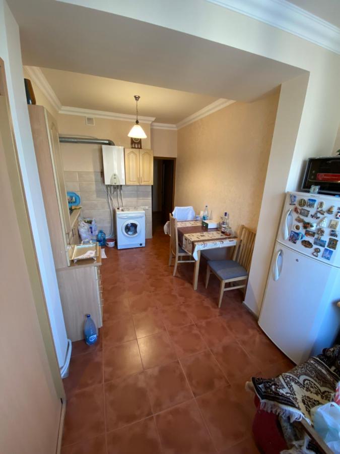 Large Cozy Apartment On Beginning Of Komitas Ave Erevan Esterno foto